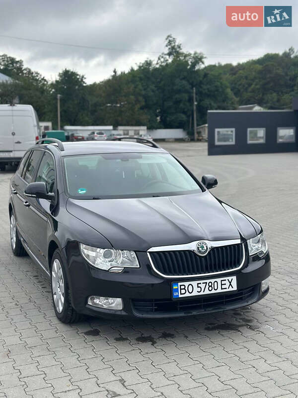Универсал Skoda Superb 2011 в Бучаче фото 2 Универсал Skoda Superb 2011 в Бучаче