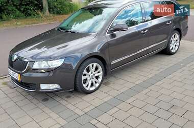 Универсал Skoda Superb 2010 в 