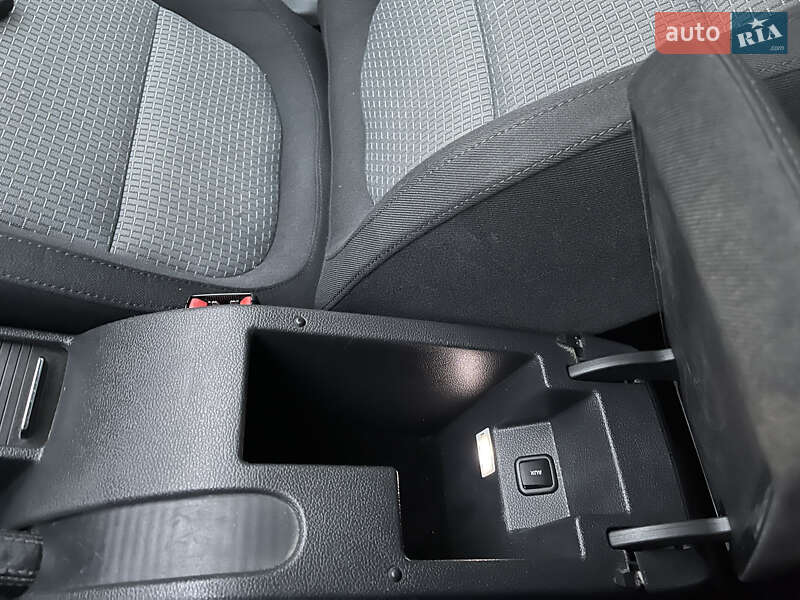 Універсал Skoda Superb 2012 в Рівному