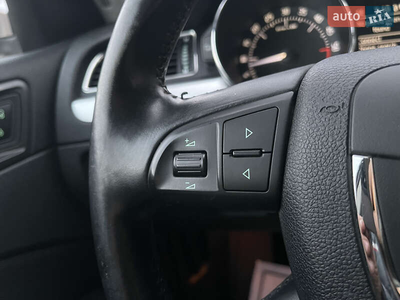 Універсал Skoda Superb 2012 в Рівному