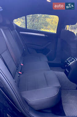 Ліфтбек Skoda Superb 2015 в  фото 11 Ліфтбек Skoda Superb 2015 в