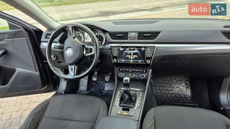 Лифтбек Skoda Superb 2016 в Львове фото 59 Лифтбек Skoda Superb 2016 в Львове