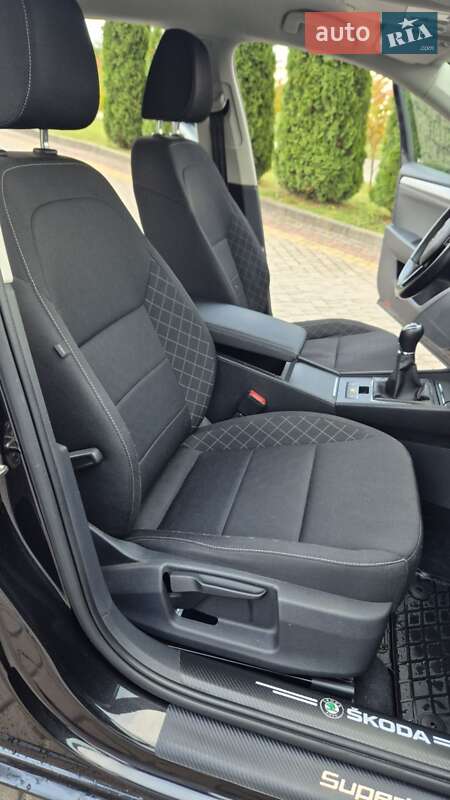 Лифтбек Skoda Superb 2016 в Львове фото 60 Лифтбек Skoda Superb 2016 в Львове