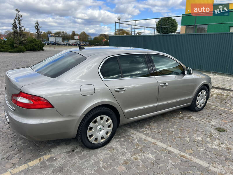 Лифтбек Skoda Superb 2012 в Мукачево фото 8 Лифтбек Skoda Superb 2012 в Мукачево