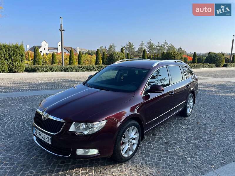 Универсал Skoda Superb 2012 в Днепре