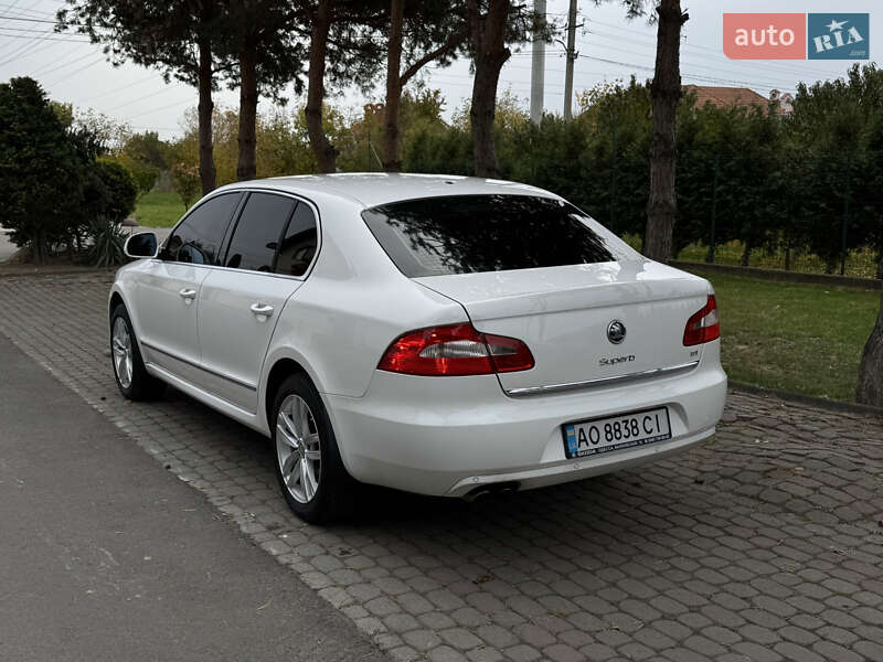 Лифтбек Skoda Superb 2011 в Ужгороде фото 9 Лифтбек Skoda Superb 2011 в Ужгороде