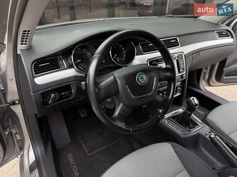 Ліфтбек Skoda Superb 2012 в Києві