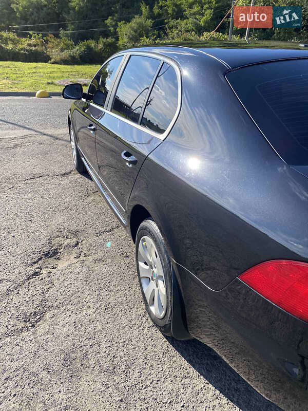 Лифтбек Skoda Superb 2011 в Мукачево фото 6 Лифтбек Skoda Superb 2011 в Мукачево