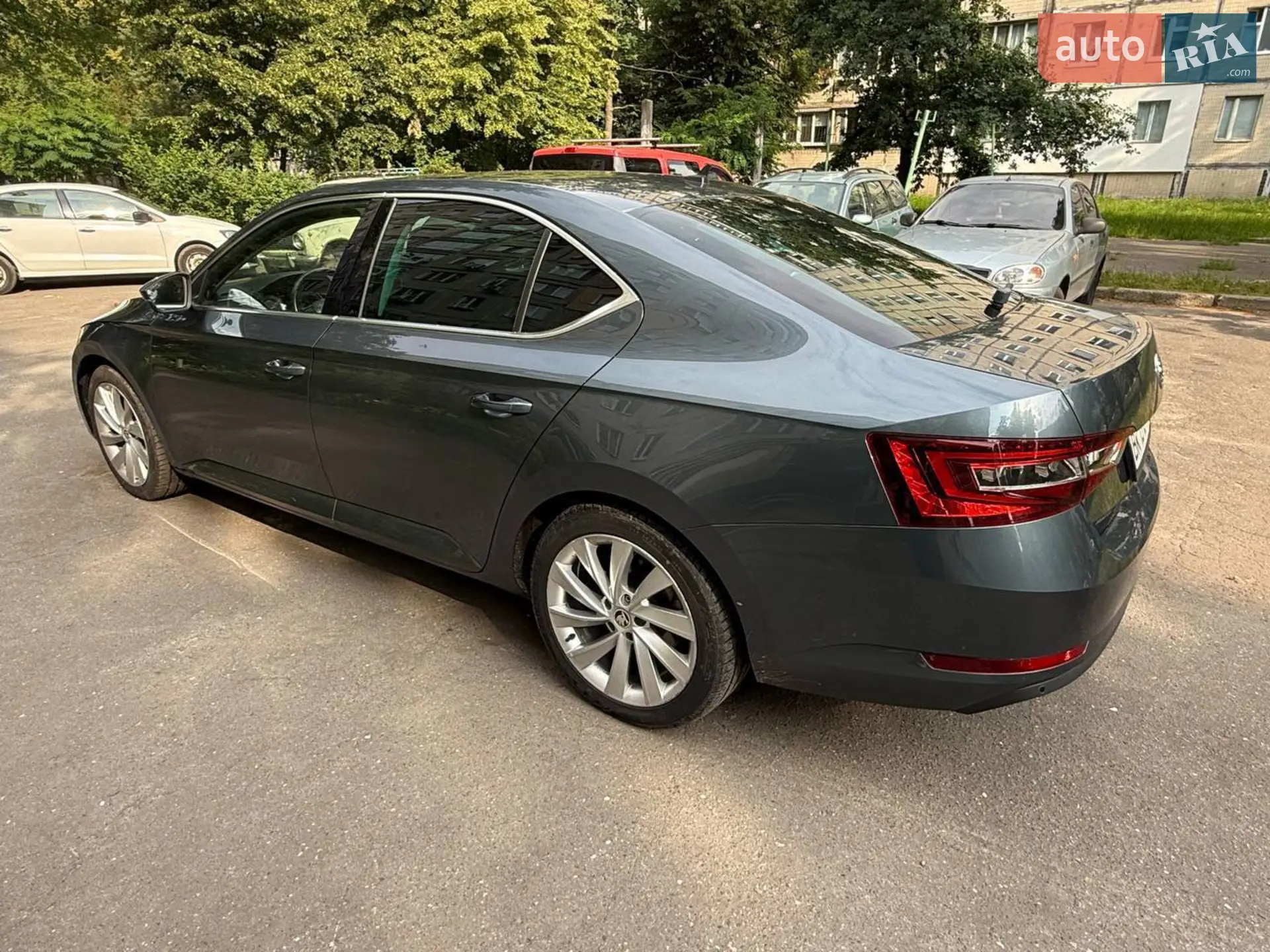 2016 Skoda Superb - мініатюра 19