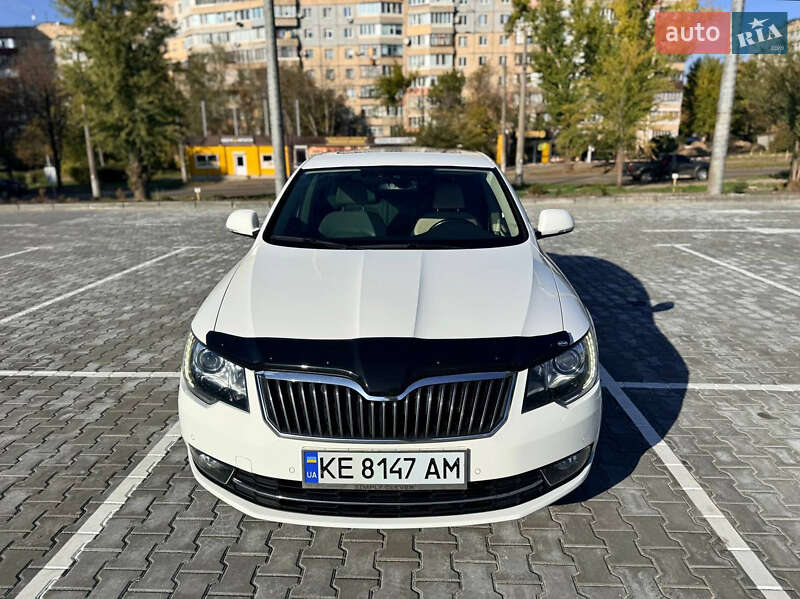Ліфтбек Skoda Superb 2013 в Кривому Розі