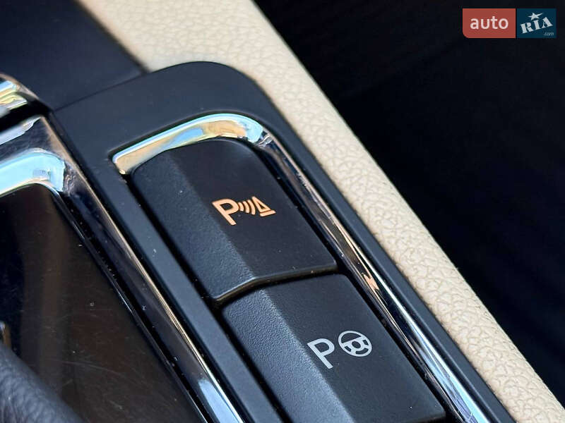 Ліфтбек Skoda Superb 2013 в Кривому Розі