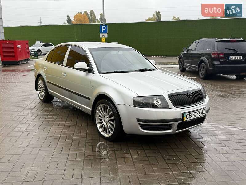 Лифтбек Skoda Superb 2007 в Киеве фото 3 Лифтбек Skoda Superb 2007 в Киеве