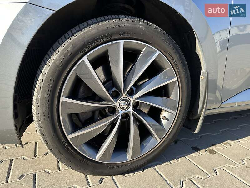 Лифтбек Skoda Superb 2018 в Львове фото 6 Лифтбек Skoda Superb 2018 в Львове