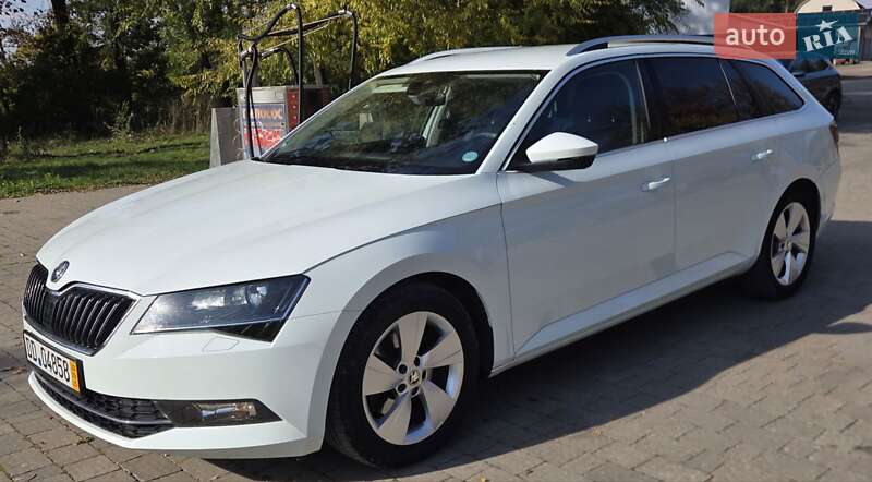 Универсал Skoda Superb 2016 в Бучаче