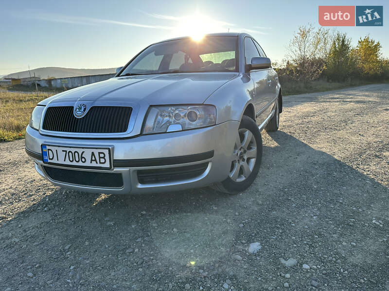 Лифтбек Skoda Superb 2006 в Ивано-Франковске фото 4 Лифтбек Skoda Superb 2006 в Ивано-Франковске