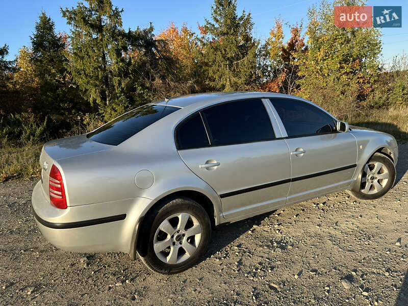 Лифтбек Skoda Superb 2006 в Ивано-Франковске фото 7 Лифтбек Skoda Superb 2006 в Ивано-Франковске