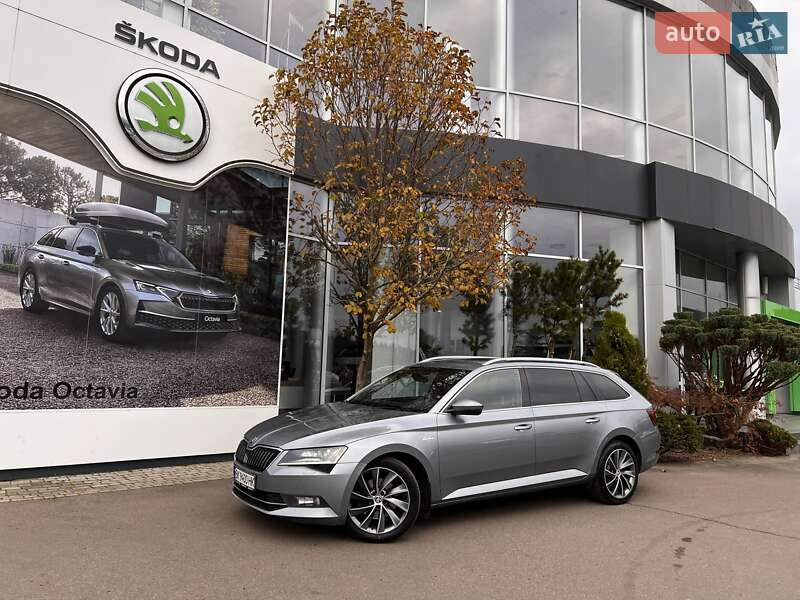 Универсал Skoda Superb 2018 в Ровно