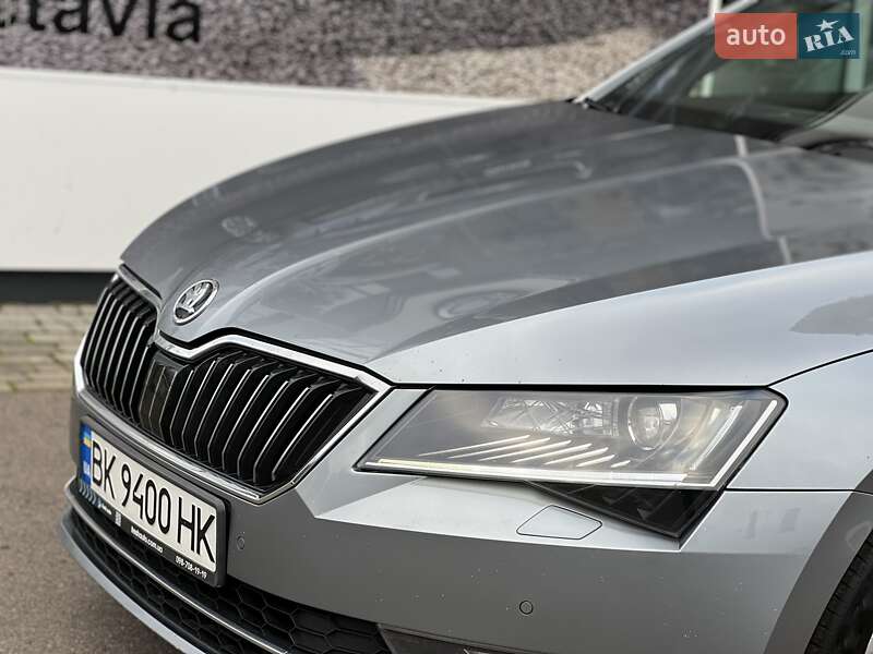 Универсал Skoda Superb 2018 в Ровно