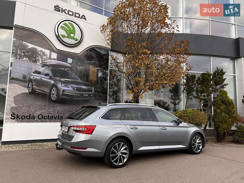Универсал Skoda Superb 2018 в Ровно