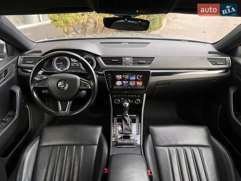 Универсал Skoda Superb 2018 в Ровно