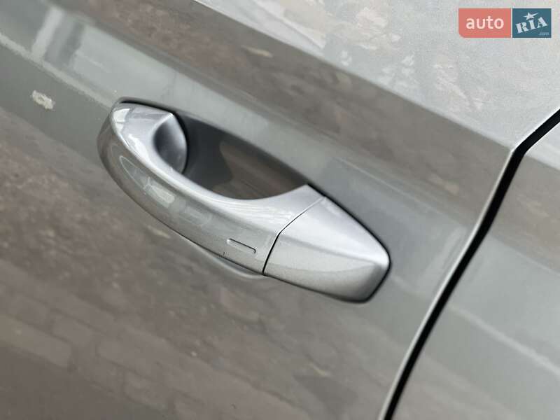 Универсал Skoda Superb 2018 в Ровно