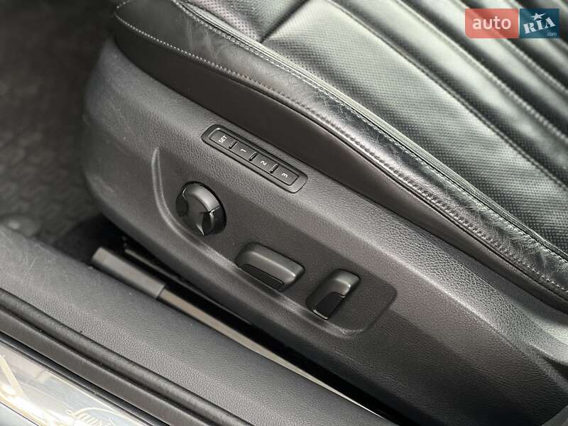 Универсал Skoda Superb 2018 в Ровно