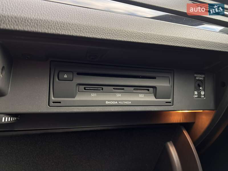 Универсал Skoda Superb 2018 в Ровно