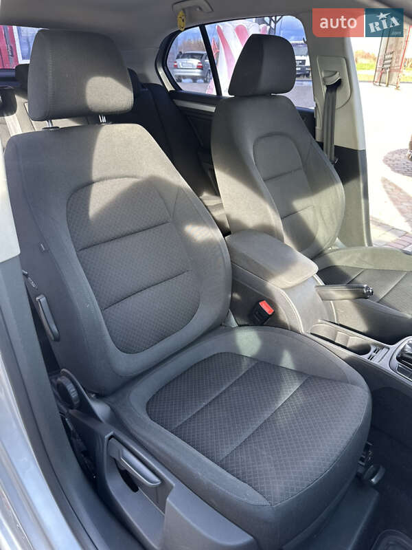 Лифтбек Skoda Superb 2013 в Черновцах