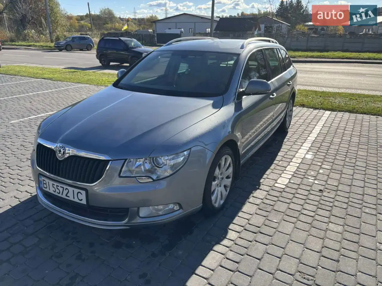 2010 Skoda Superb - мініатюра 27