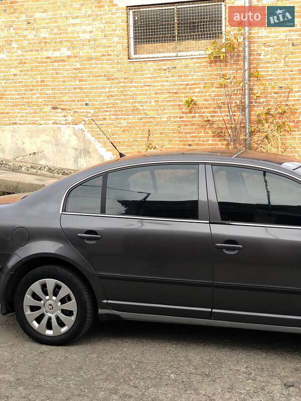 Лифтбек Skoda Superb 2003 в Хмельницком фото 8 Лифтбек Skoda Superb 2003 в Хмельницком