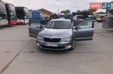 Ліфтбек Skoda Superb 2012 в Львові