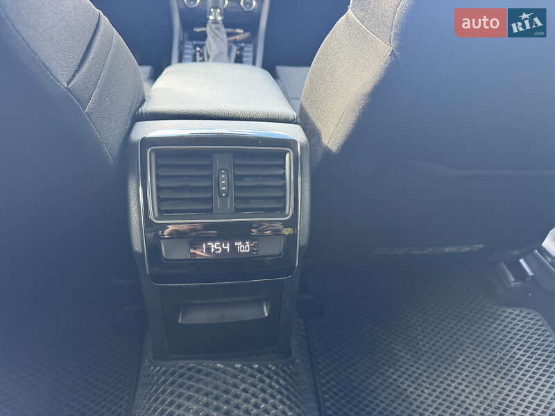 Лифтбек Skoda Superb 2016 в Хмельницком фото 32 Лифтбек Skoda Superb 2016 в Хмельницком