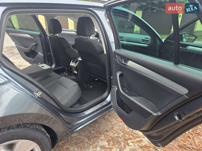 Універсал Skoda Superb 2015 в Києві фото 50 Універсал Skoda Superb 2015 в Києві