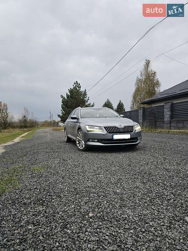 Універсал Skoda Superb 2019 в Костопілі