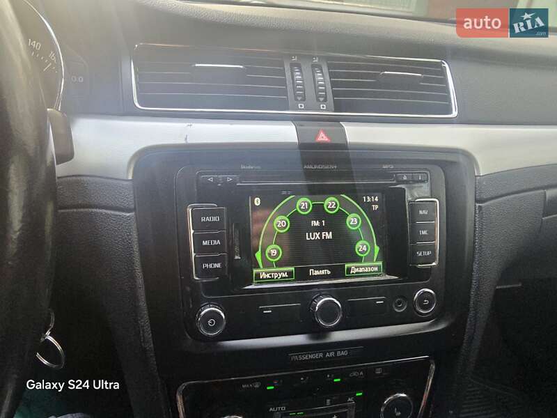 Універсал Skoda Superb 2012 в Івано-Франківську