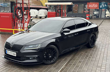 Лифтбек Skoda Superb 2016 в Кривом Роге