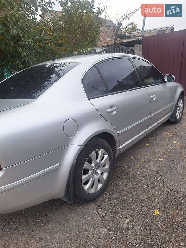 Лифтбек Skoda Superb 2004 в Днепре фото 2 Лифтбек Skoda Superb 2004 в Днепре