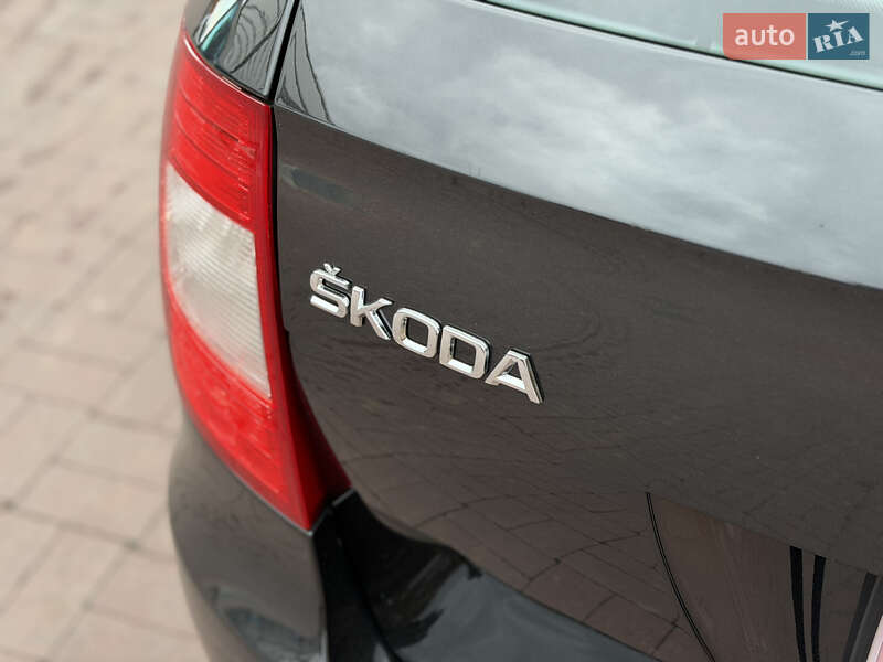 Універсал Skoda Superb 2012 в Рівному