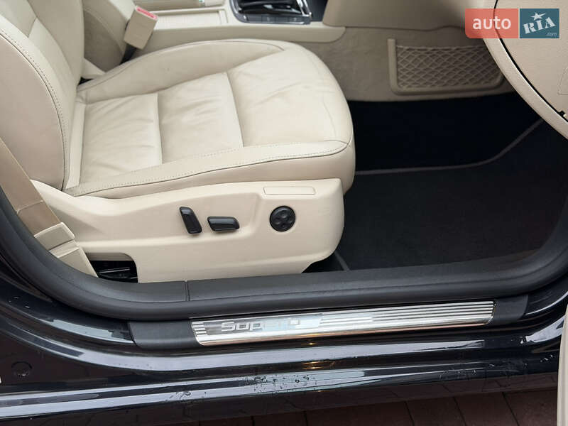 Універсал Skoda Superb 2012 в Рівному