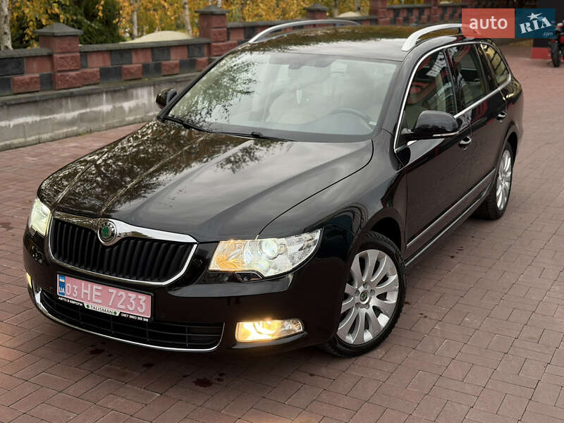 Універсал Skoda Superb 2012 в Рівному