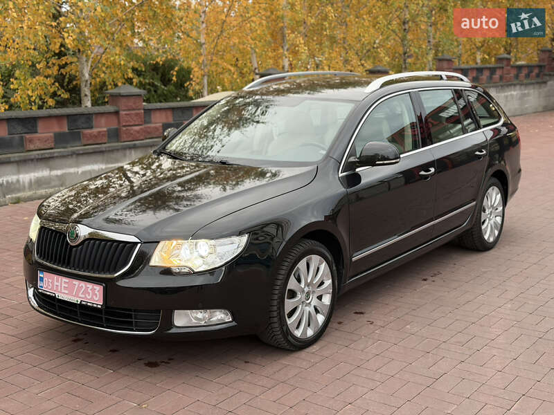 Універсал Skoda Superb 2012 в Рівному