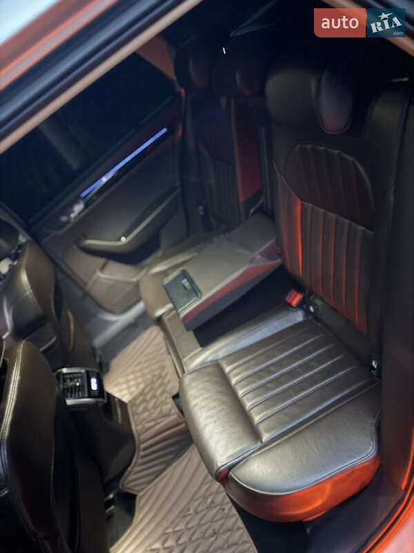 Универсал Skoda Superb 2016 в Звягеле фото 25 Универсал Skoda Superb 2016 в Звягеле