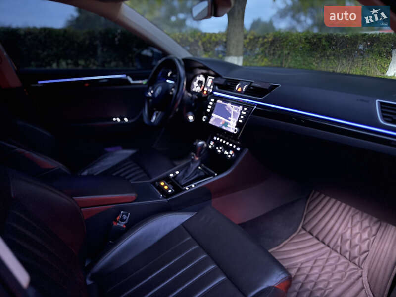 Универсал Skoda Superb 2016 в Звягеле фото 32 Универсал Skoda Superb 2016 в Звягеле