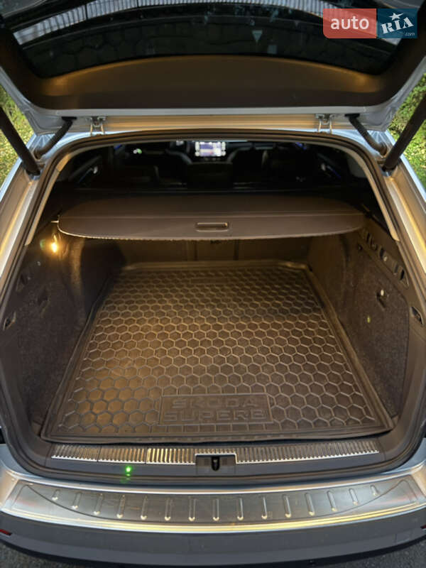 Универсал Skoda Superb 2016 в Звягеле фото 42 Универсал Skoda Superb 2016 в Звягеле