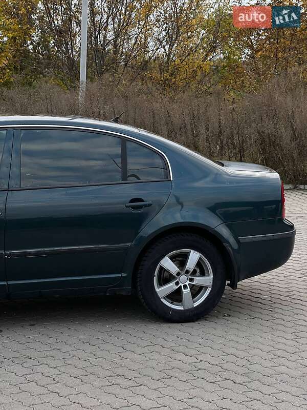 Лифтбек Skoda Superb 2003 в Жмеринке
