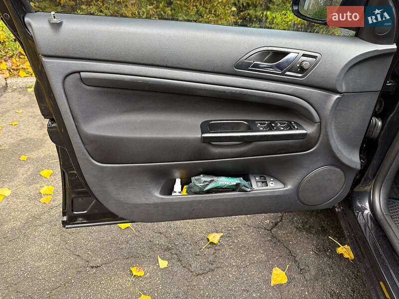 Ліфтбек Skoda Superb 2007 в Києві