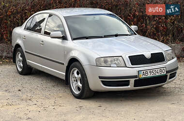 Лифтбек Skoda Superb 2004 в Виннице