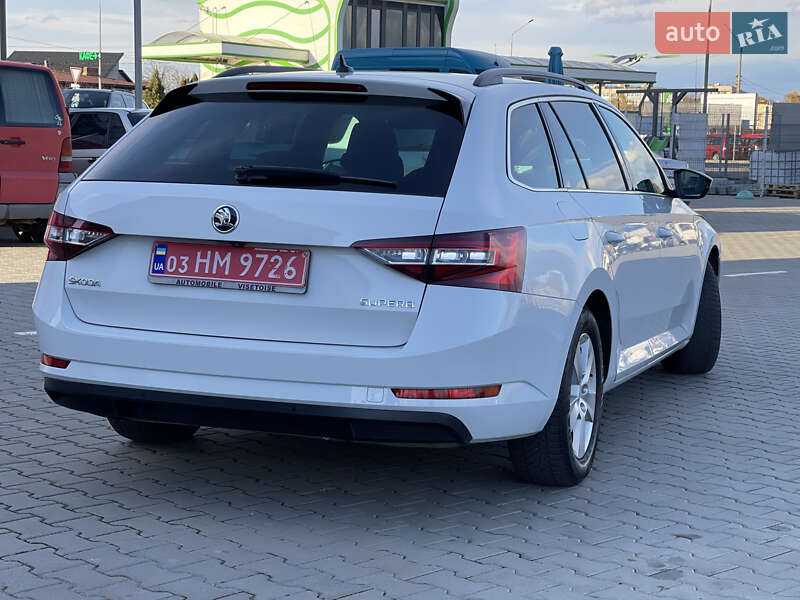 Универсал Skoda Superb 2017 в Нововолынске фото 9 Универсал Skoda Superb 2017 в Нововолынске