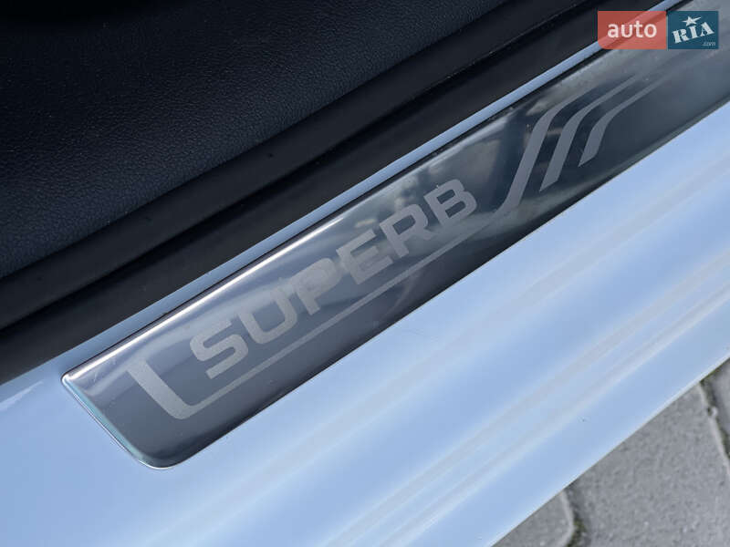 Универсал Skoda Superb 2017 в Нововолынске фото 46 Универсал Skoda Superb 2017 в Нововолынске