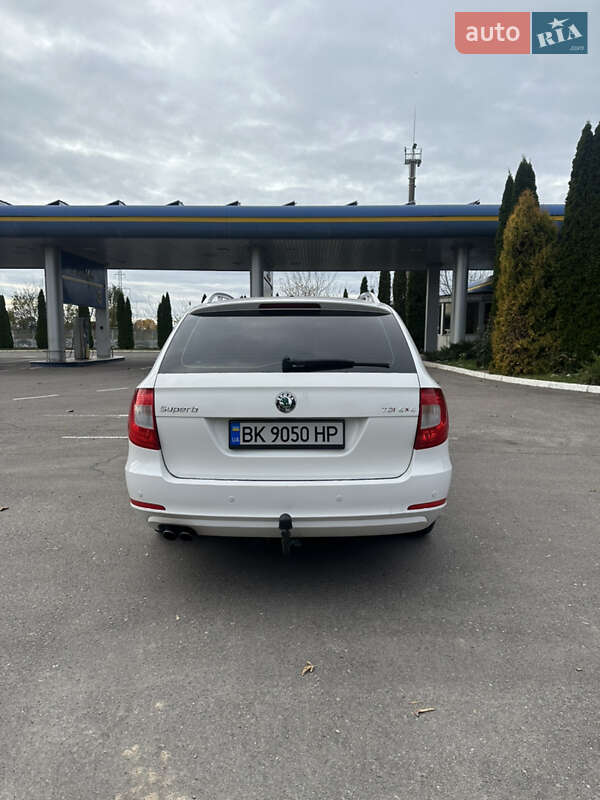 Универсал Skoda Superb 2012 в Ровно фото 6 Универсал Skoda Superb 2012 в Ровно